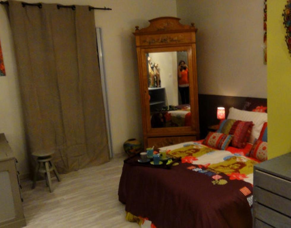 Chambre D'Hotes Au Fil De L'Eau Saint-Martin-Belle-Roche Room photo